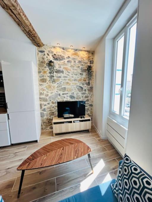 Superbe Appartement Au Coeur Du Mourillon Refais A Neuf Proche Des Plage Toulon Exteriör bild