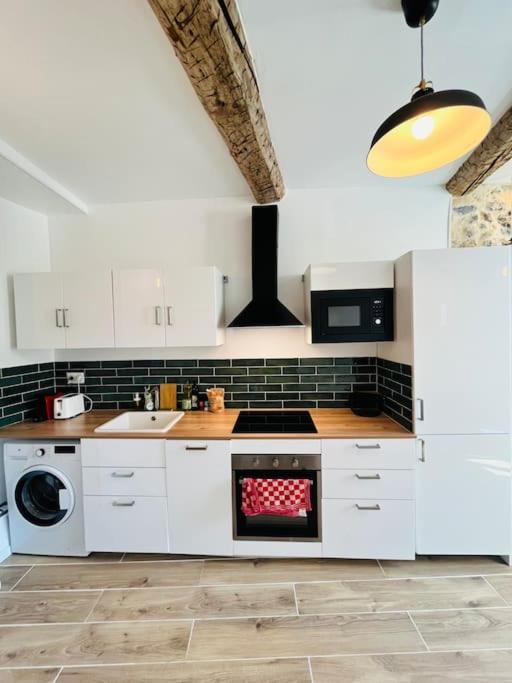 Superbe Appartement Au Coeur Du Mourillon Refais A Neuf Proche Des Plage Toulon Exteriör bild